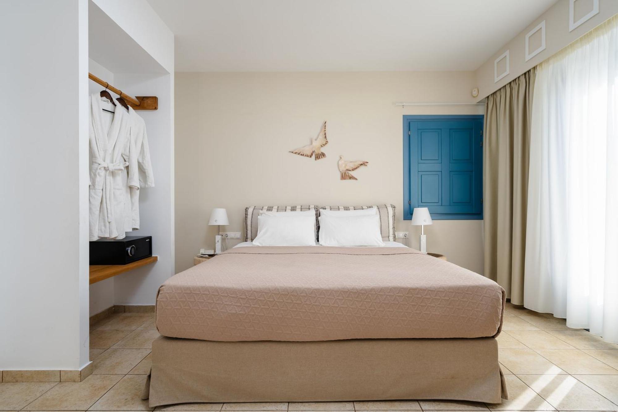 Mitos Suites Ágios Prokópios Extérieur photo